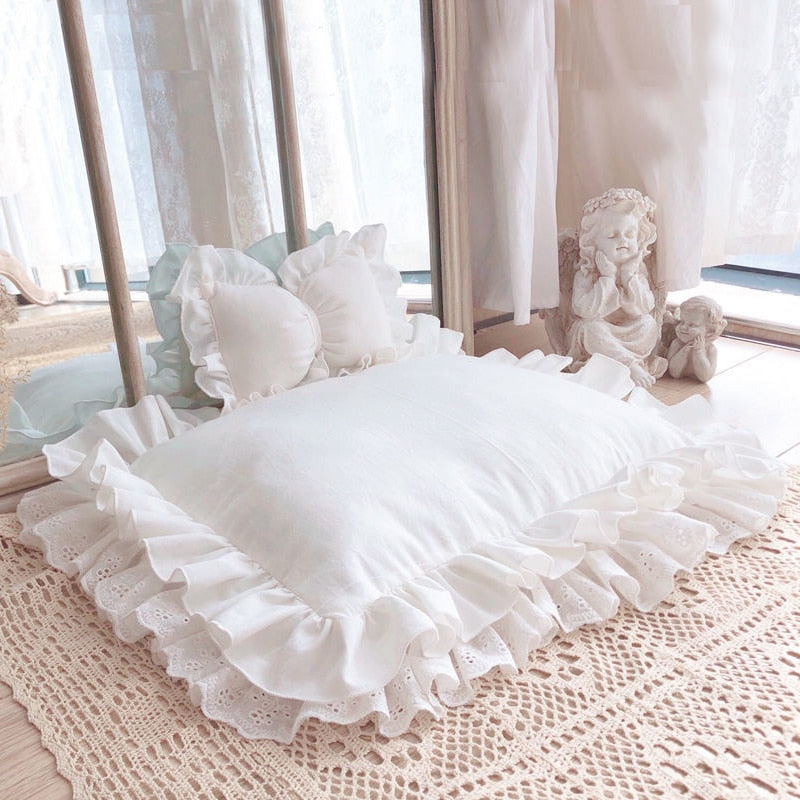 Cute Princess Lace Bed Mat for pet